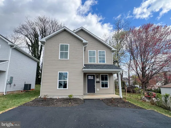 $429,500 | 614 2nd Street, Culpeper, VA 22701