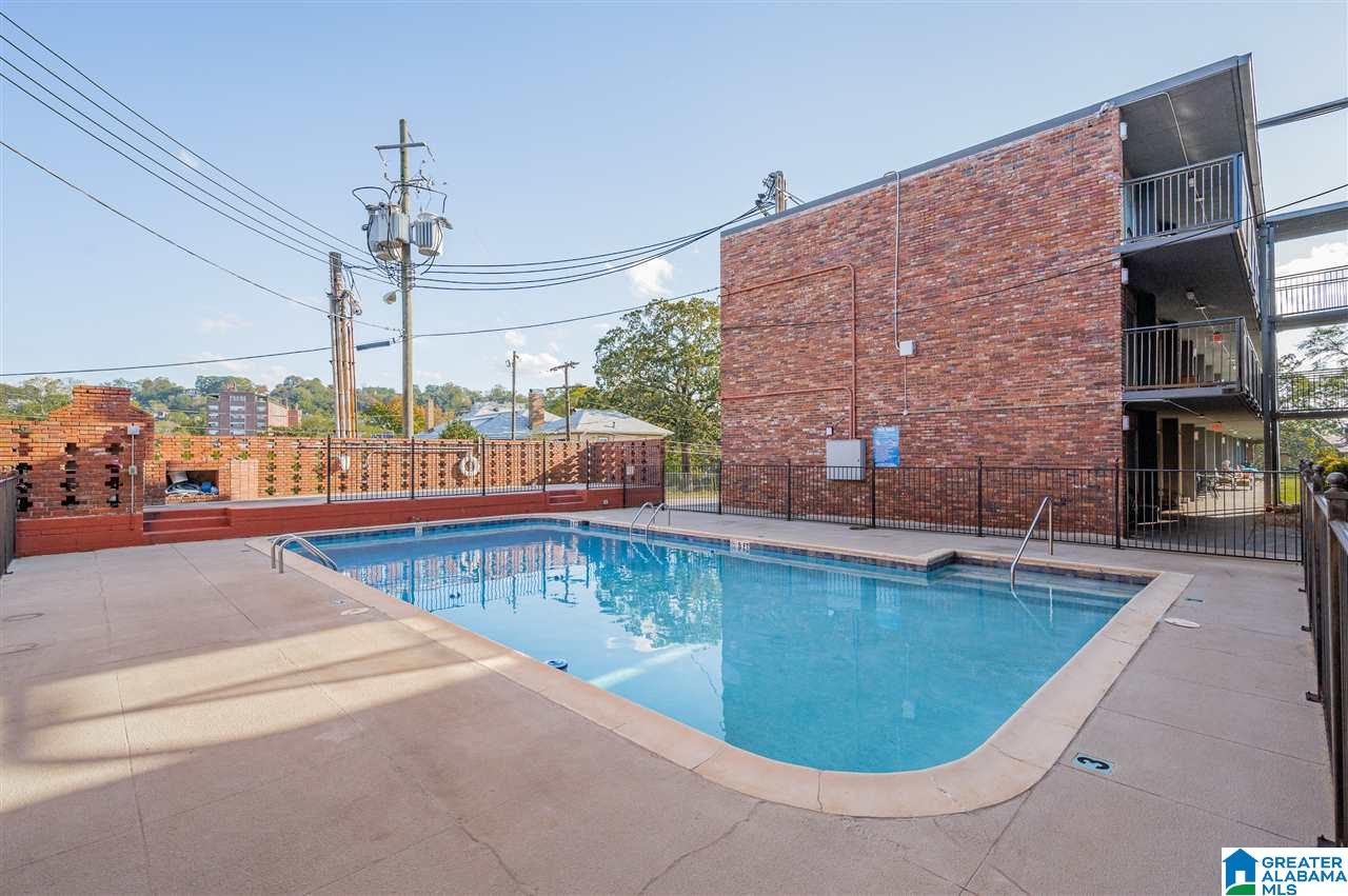 2990 Rhodes Cr Circle, Unit 206 Birmingham, AL 35205 - Photo 14 of 15