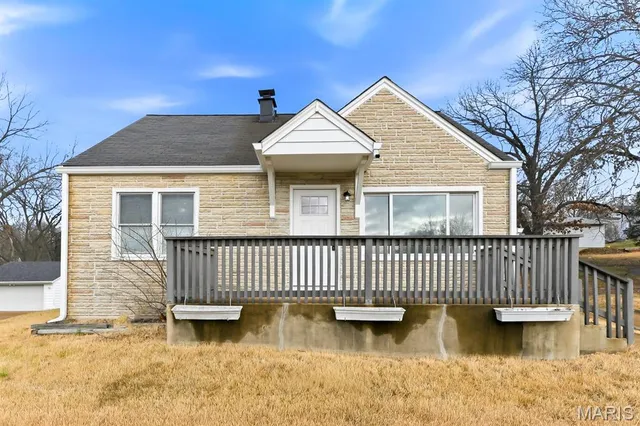 $1,800 | 3311 Marbury Drive, St. Louis, MO 63129