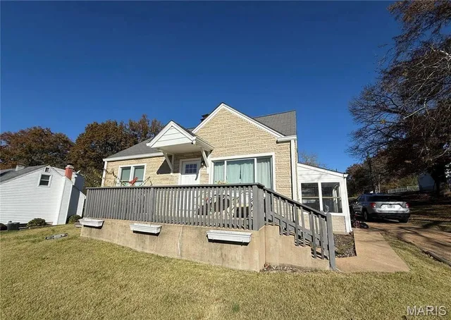 $1,800 | 3311 Marbury Drive, St. Louis, MO 63129