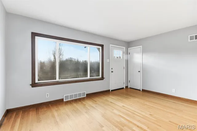 $1,800 | 3311 Marbury Drive, St. Louis, MO 63129