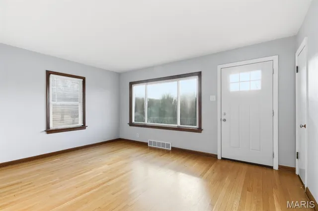 $1,800 | 3311 Marbury Drive, St. Louis, MO 63129