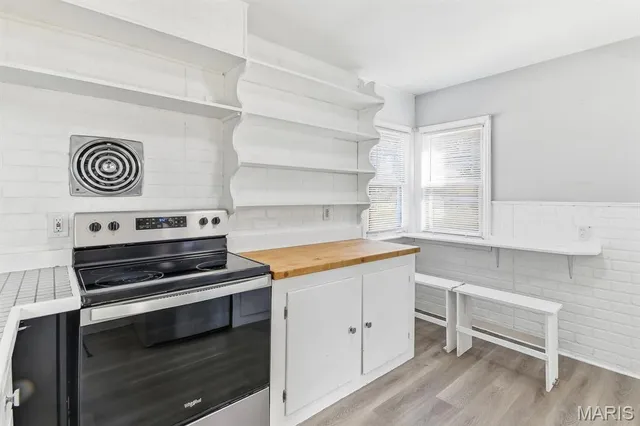 $1,800 | 3311 Marbury Drive, St. Louis, MO 63129