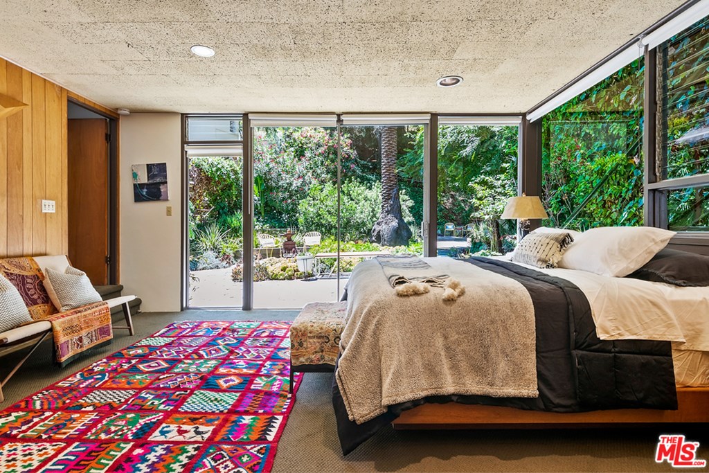 3329 Ledgewood Drive Los Angeles, CA 90068 - Photo 21 of 37