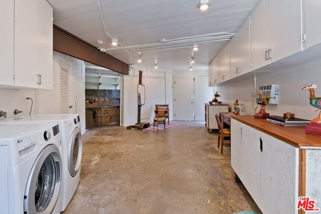 $2,200,000 | 3329 Ledgewood Drive, Los Angeles, CA 90068