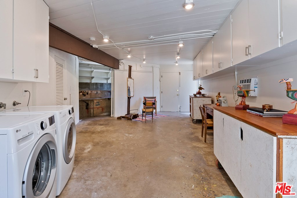 3329 Ledgewood Drive Los Angeles, CA 90068 - Photo 28 of 37