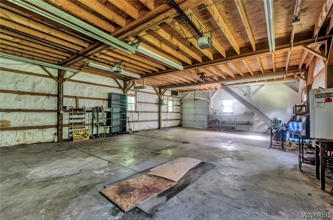 8975 Roll Road Clarence, NY 14031 - Photo 24 of 27