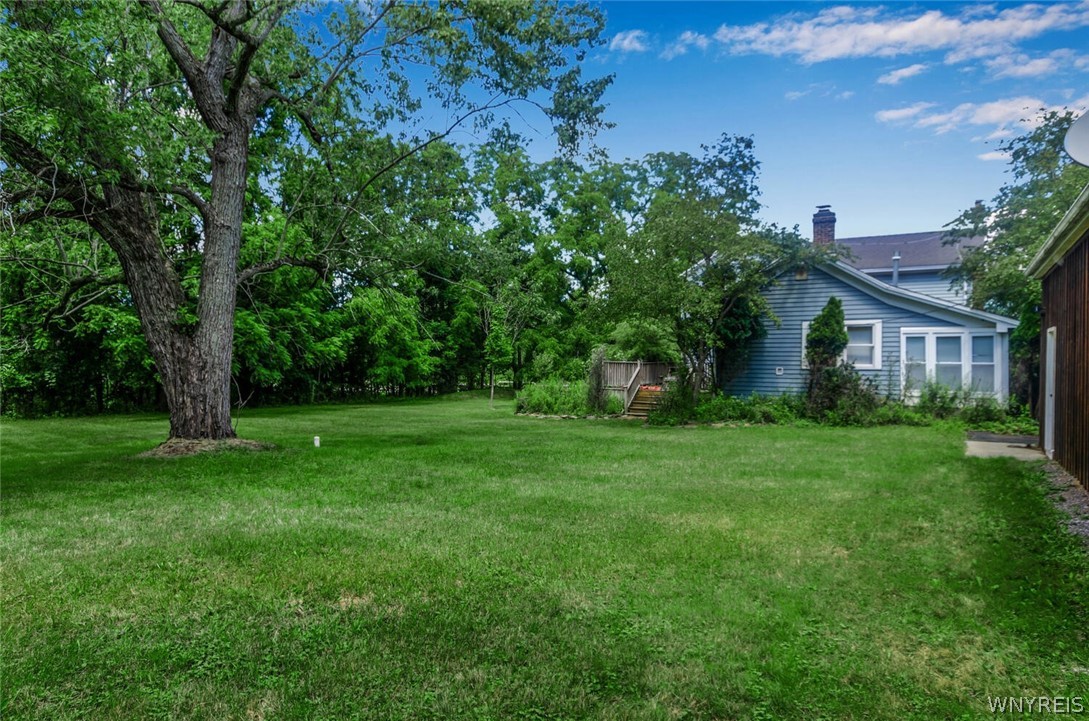 8975 Roll Road Clarence, NY 14031 - Photo 25 of 27