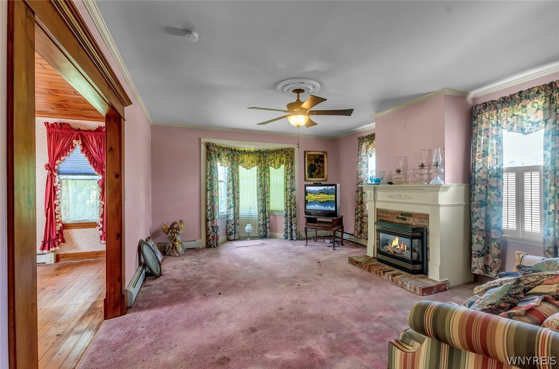 8975 Roll Road Clarence, NY 14031 - Photo 6 of 27