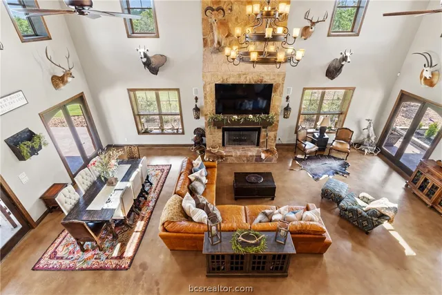 $4,750,000 | 13267 State Highway 30, College Station, TX 77845