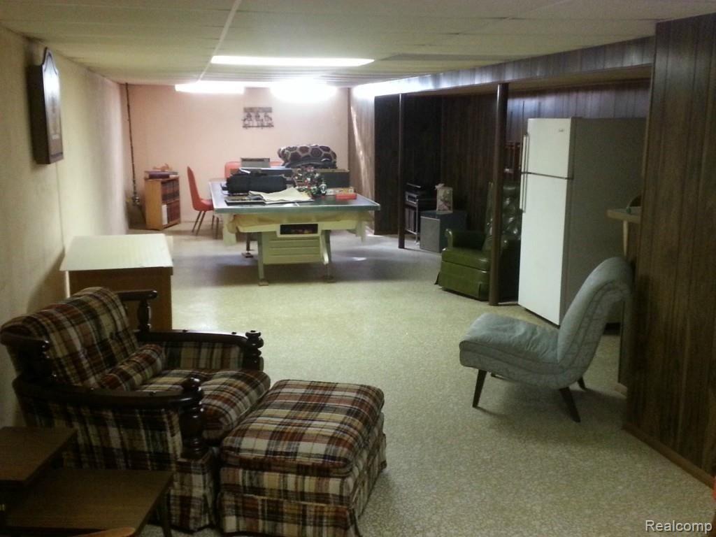30553 Hayes Road Warren, MI 48088 - Photo 16 of 18 20140908_111937.jpg