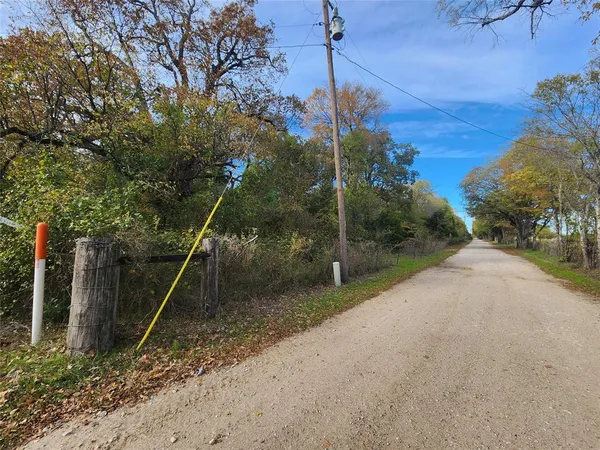 a view of an outdoor space with mountain view