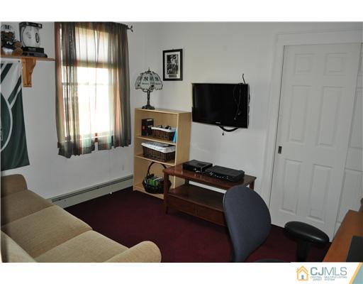 175 Wilson Road Somerset, NJ 08873 - Photo 8 of 14 Gallery Image 8