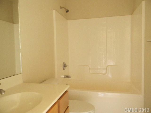 130 Ridge Bluff Road, Unit 130 Mooresville, NC 28115 - Photo 11 of 14 Gallery Image 11