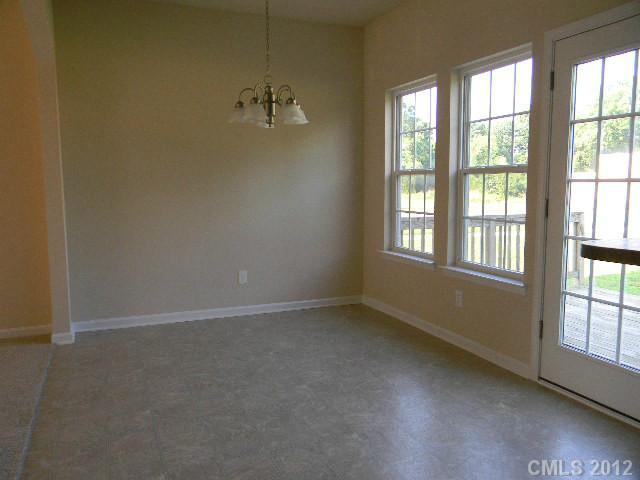 130 Ridge Bluff Road, Unit 130 Mooresville, NC 28115 - Photo 9 of 14 Gallery Image 9