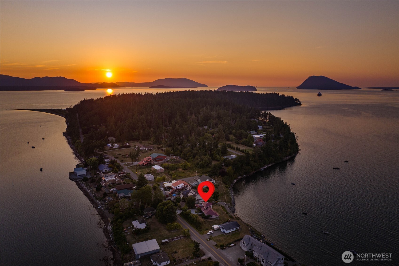 9551 Samish Island Road Bow, WA 98232 - Photo 10 of 40 a view of outdoor space and city view