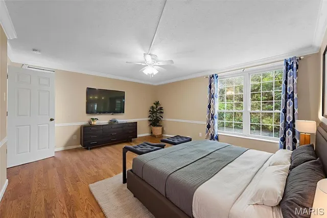 $195,000 | 916 Claytonbrook Drive, Unit 1, Ballwin, MO 63011