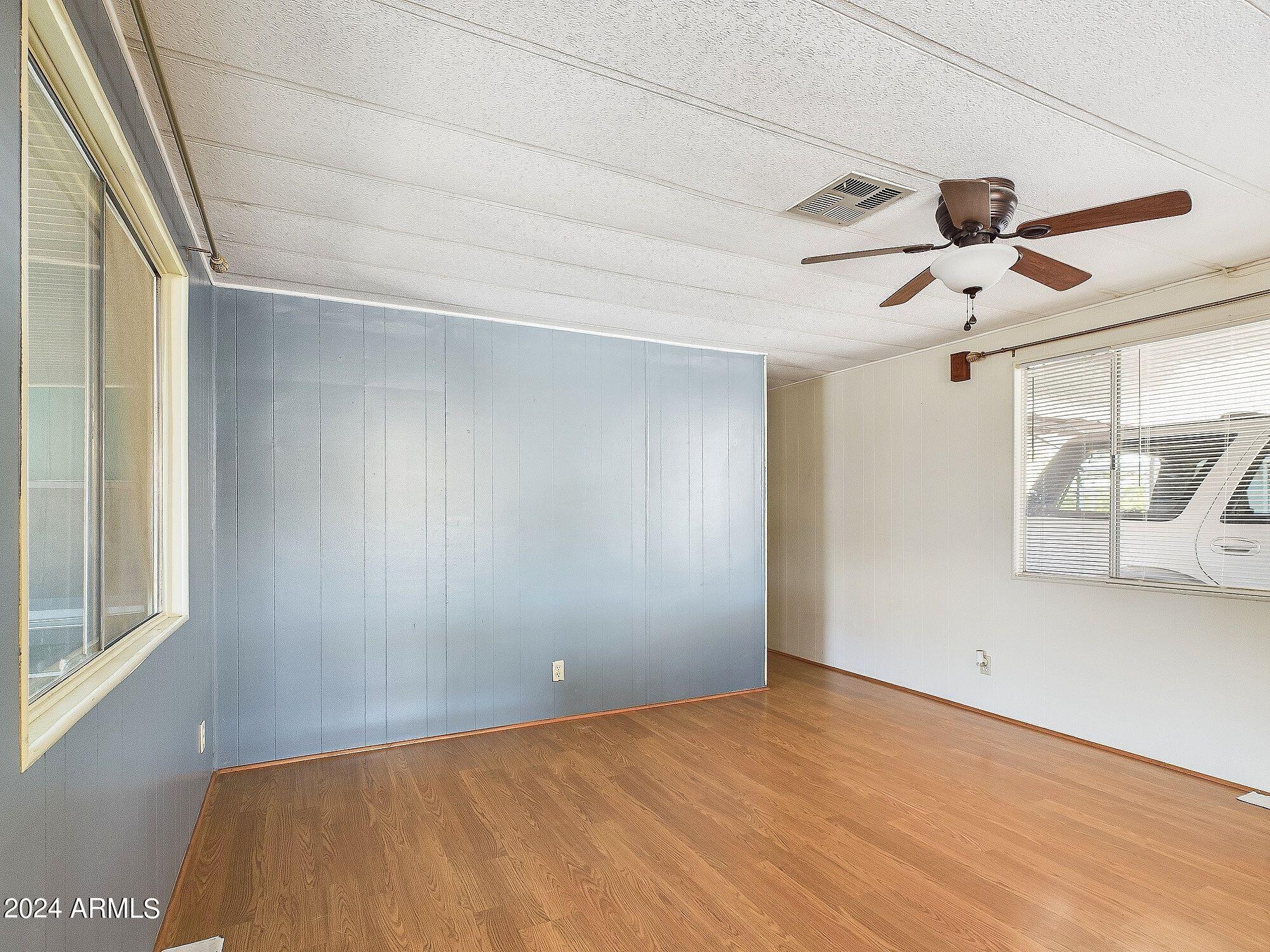 3104 East Broadway Road, Unit 220 Mesa, AZ 85204 - Photo 13 of 30 26-web-or-mls-CAM03379G0-PR0031-STILL016