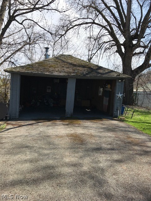 488 4th Street Struthers, OH 44471 - Photo 6 of 27 Gallery Image 6