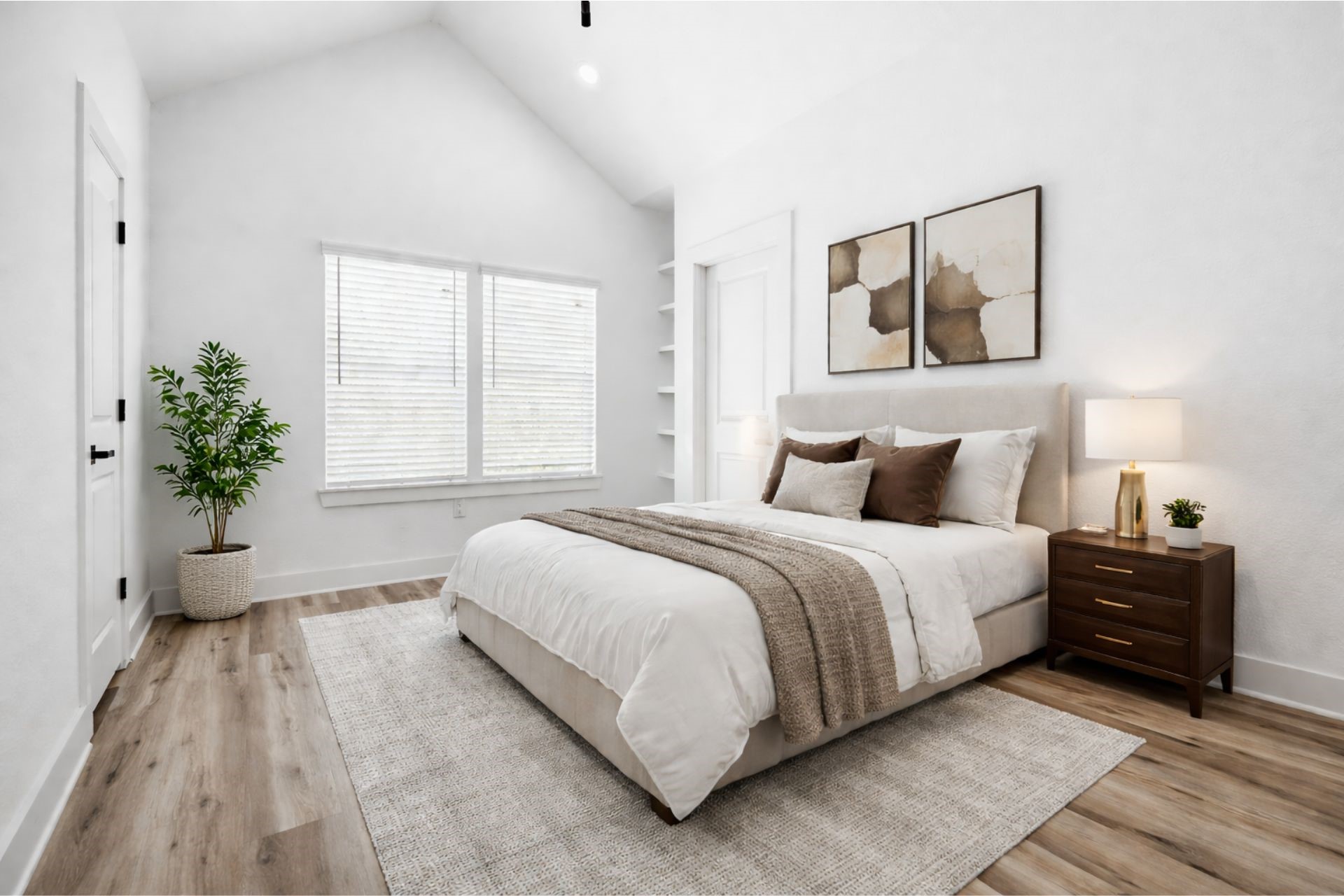 6723 Burkett Street Houston, TX 77021 - Photo 7 of 16 Virtually Staged