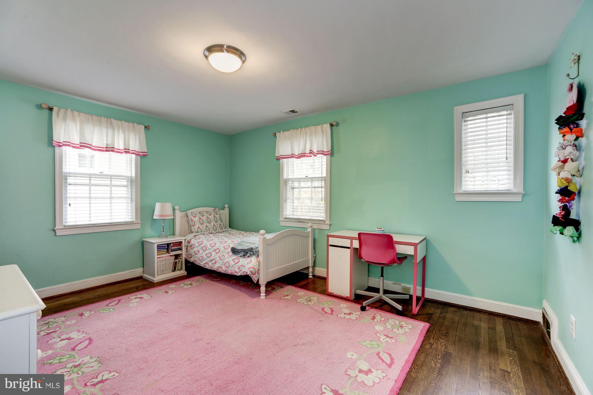 5438 Broad Branch Road Northwest Washington, DC 20015 - Photo 15 of 30 Bedroom