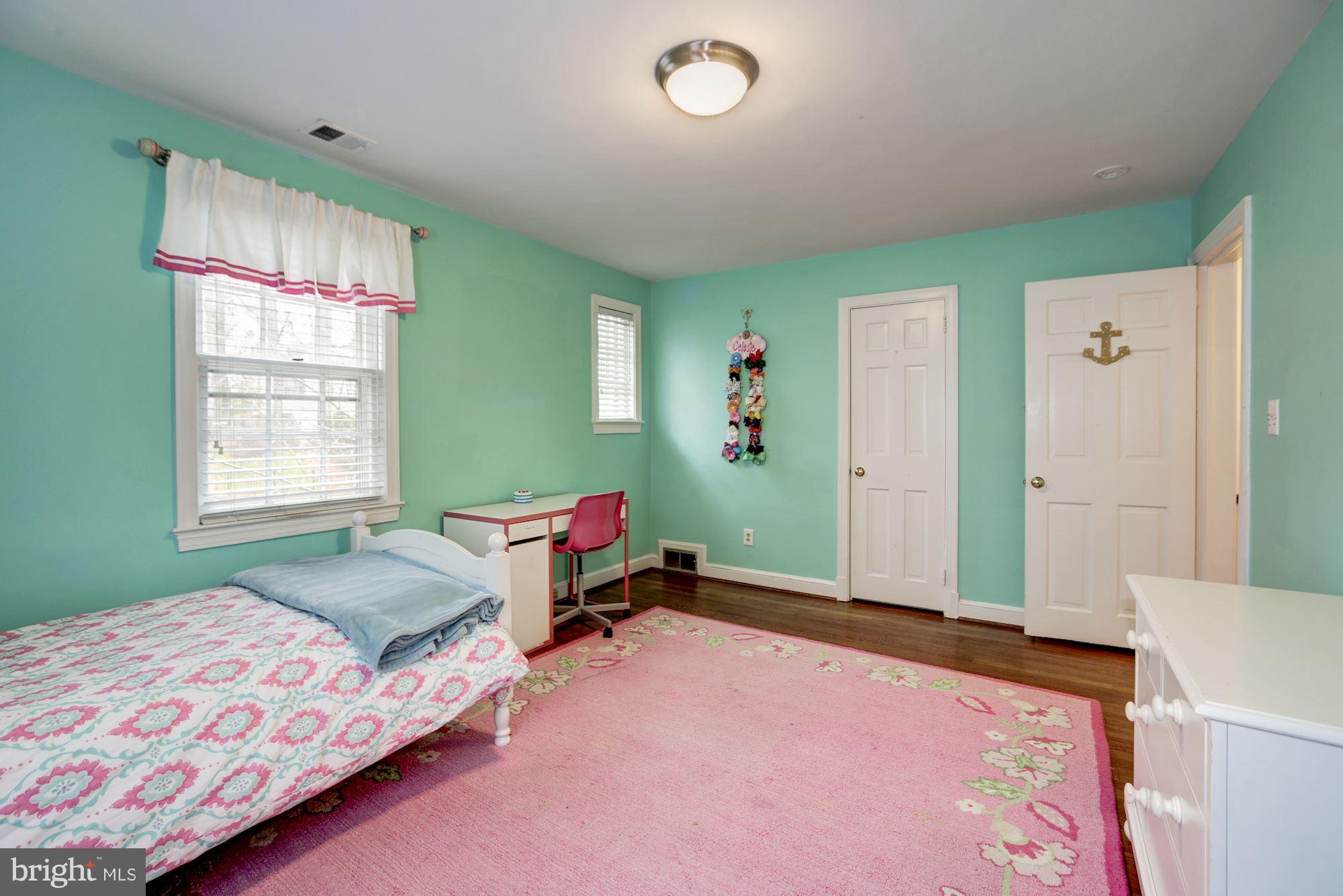 5438 Broad Branch Road Northwest Washington, DC 20015 - Photo 16 of 30 Bedroom