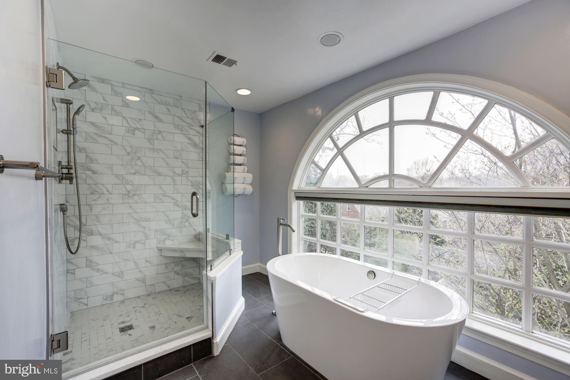 5438 Broad Branch Road Northwest Washington, DC 20015 - Photo 20 of 30 Bath (Master)
