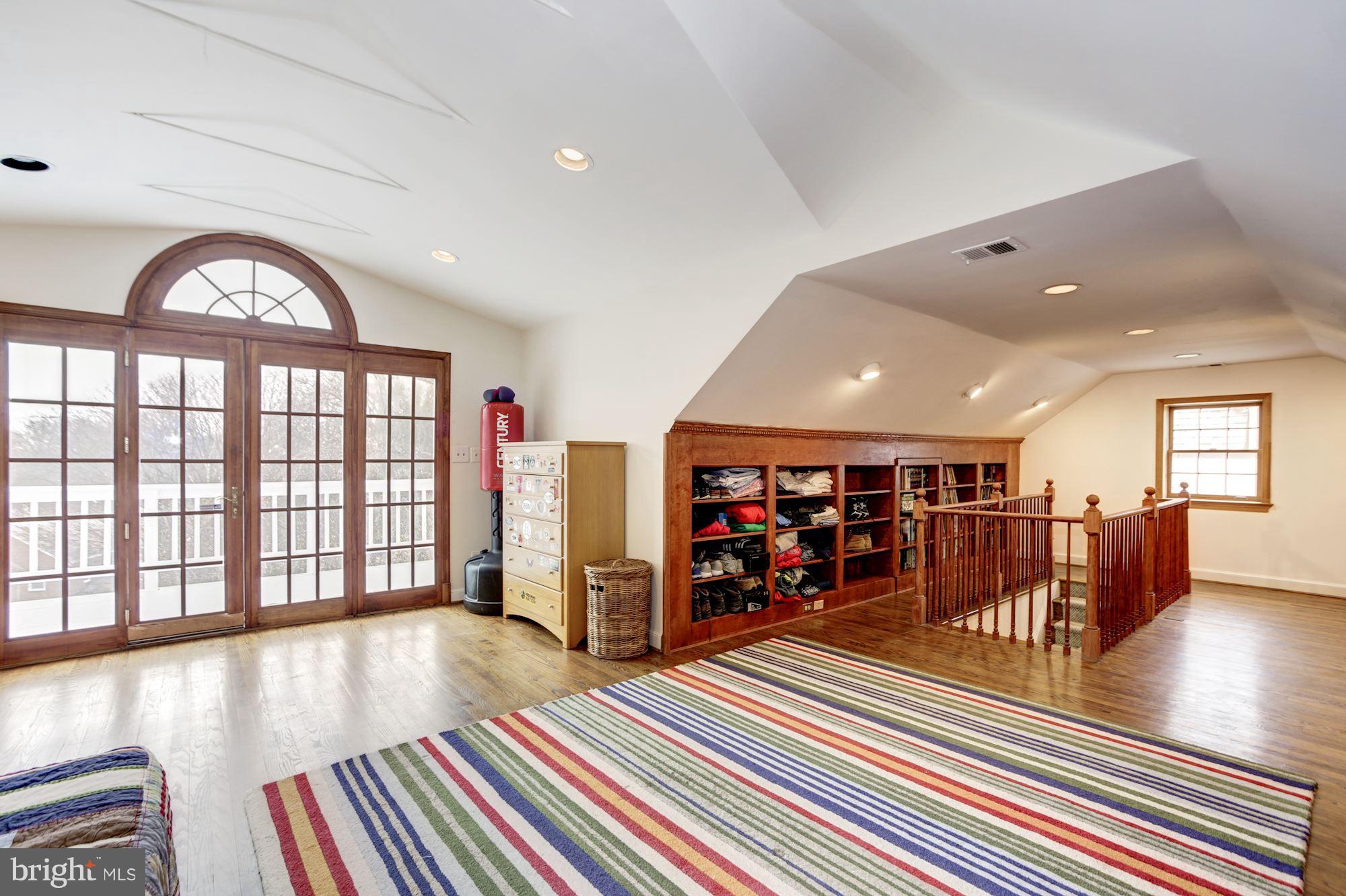 5438 Broad Branch Road Northwest Washington, DC 20015 - Photo 23 of 30 Bedroom