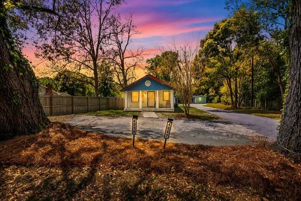 $575,000 | 4317 Davison Road, Ravenel, SC 29470