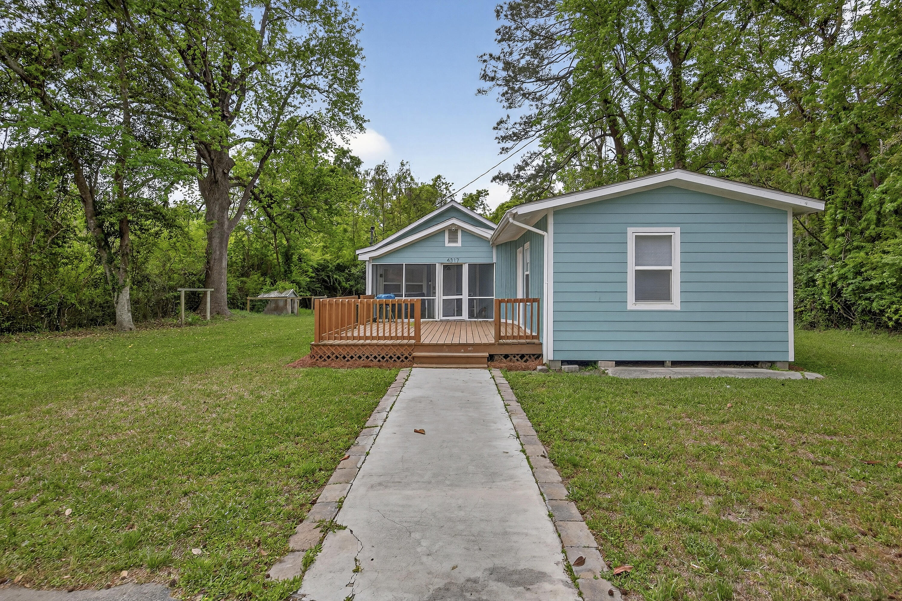 4317 Davison Road Ravenel, SC 29470 - Photo 22 of 42 243A9852