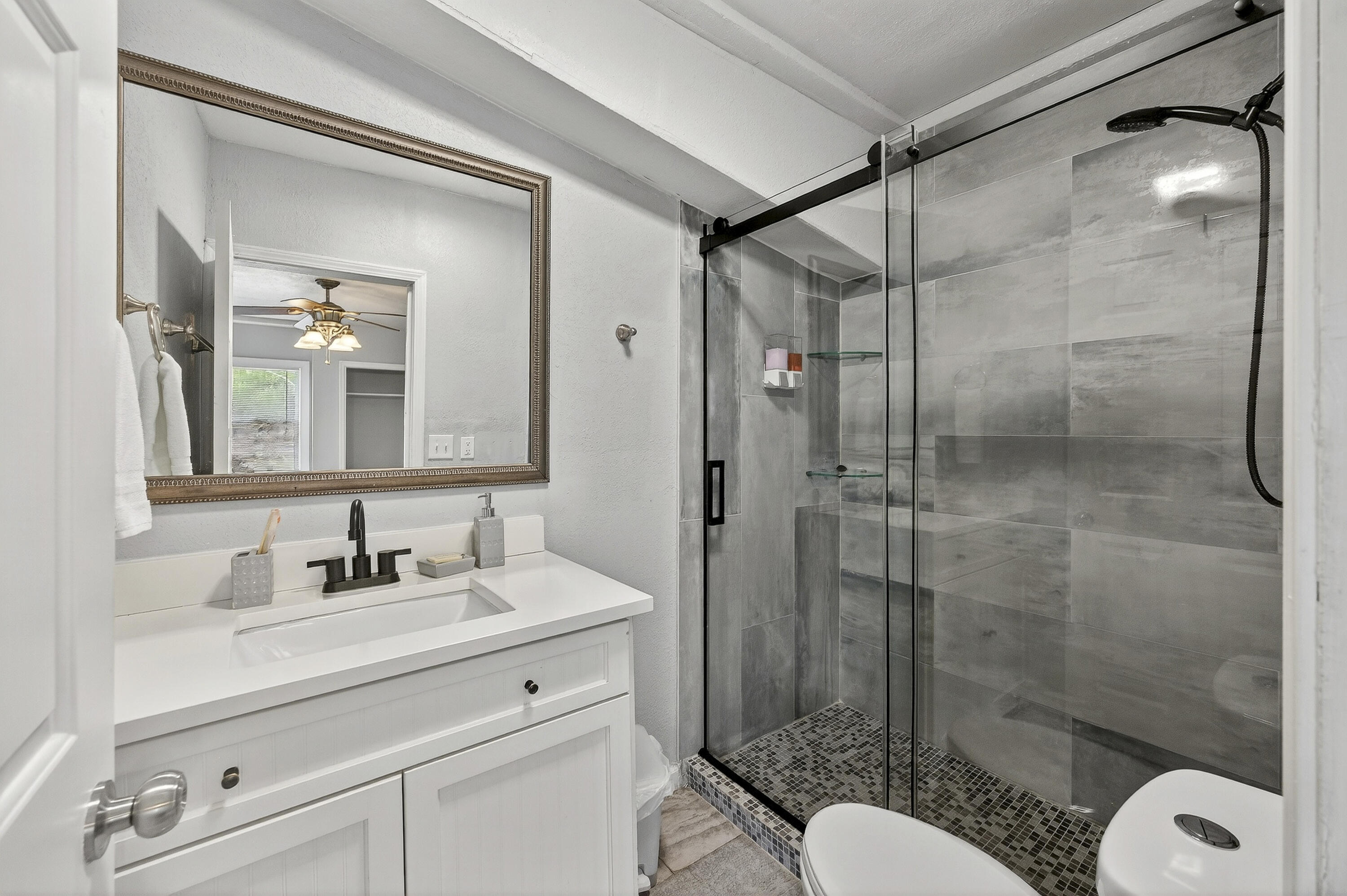 4317 Davison Road Ravenel, SC 29470 - Photo 34 of 42 243A9899