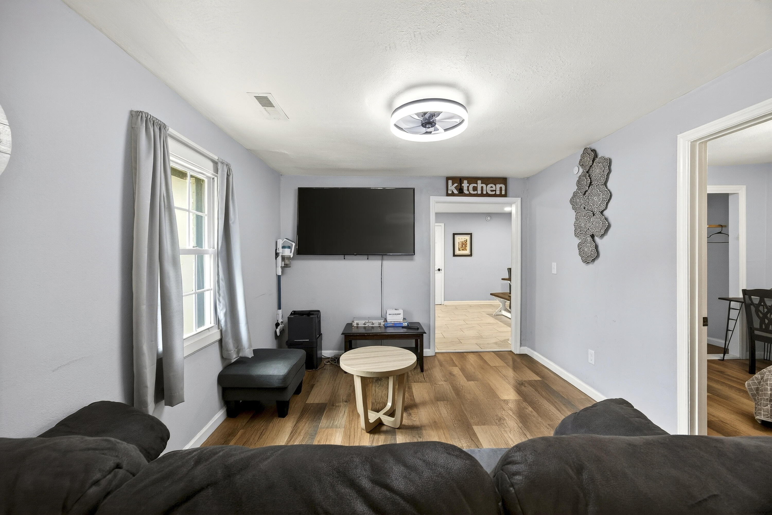 4317 Davison Road Ravenel, SC 29470 - Photo 9 of 42 243A9754