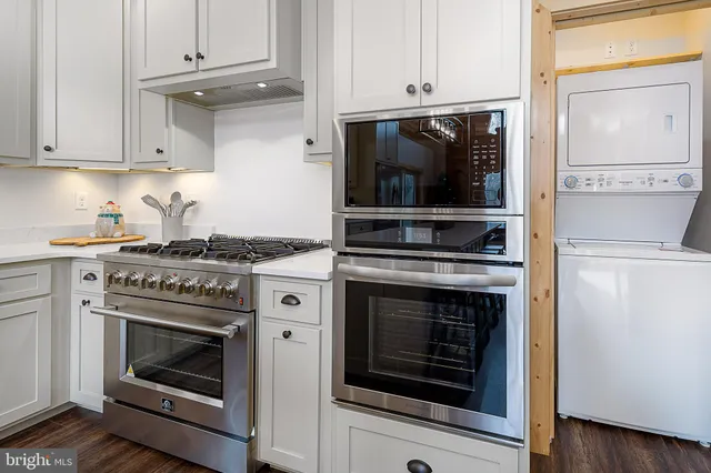 $1,150,000 | 515 Winding Estates Drive, Oakland, MD 21550