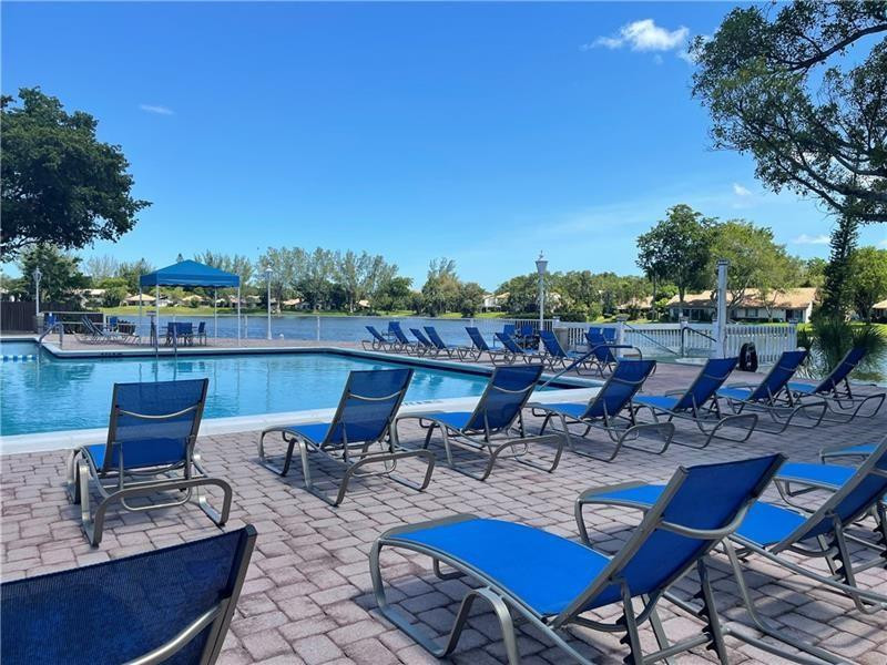 3690 Inverrary Drive, Unit 2Z Lauderhill, FL 33319 - Photo 37 of 38 Photo 28