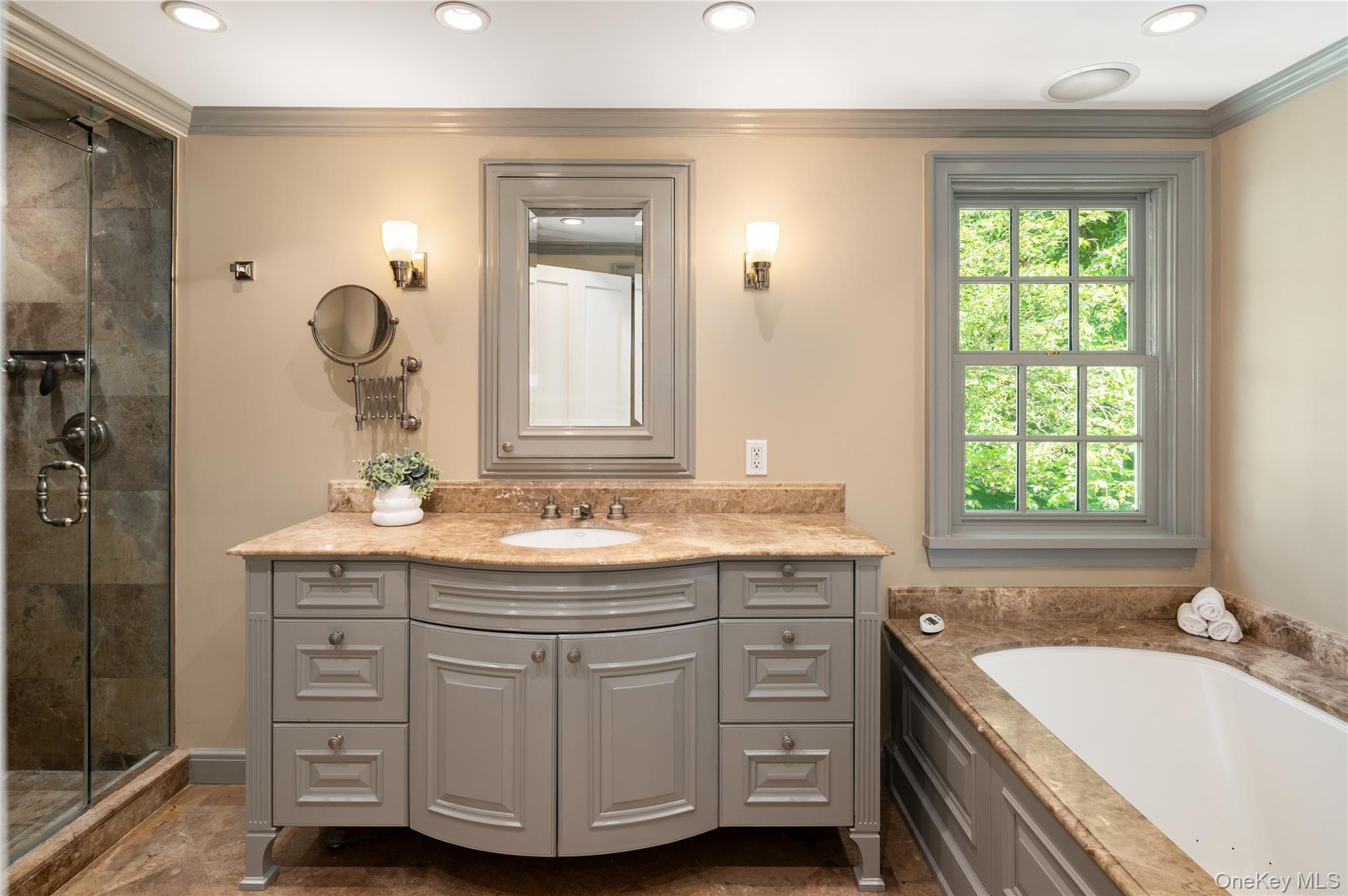 516 Pound Ridge Road Bedford, NY 10506 - Photo 25 of 46 Bathroom in primary suite