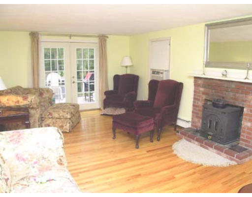 29 Dunster Road Sudbury, MA 01776 - Photo 4 of 8 Gallery Image 4