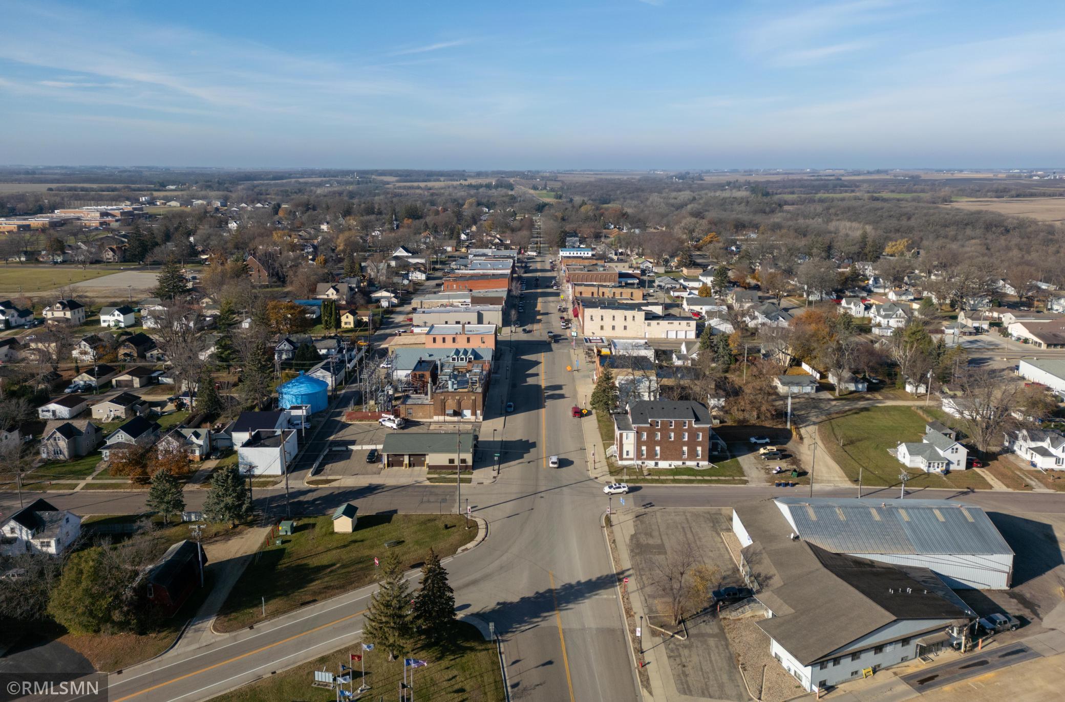 451 Engel Drive Kenyon, MN 55946 - Photo 9 of 19