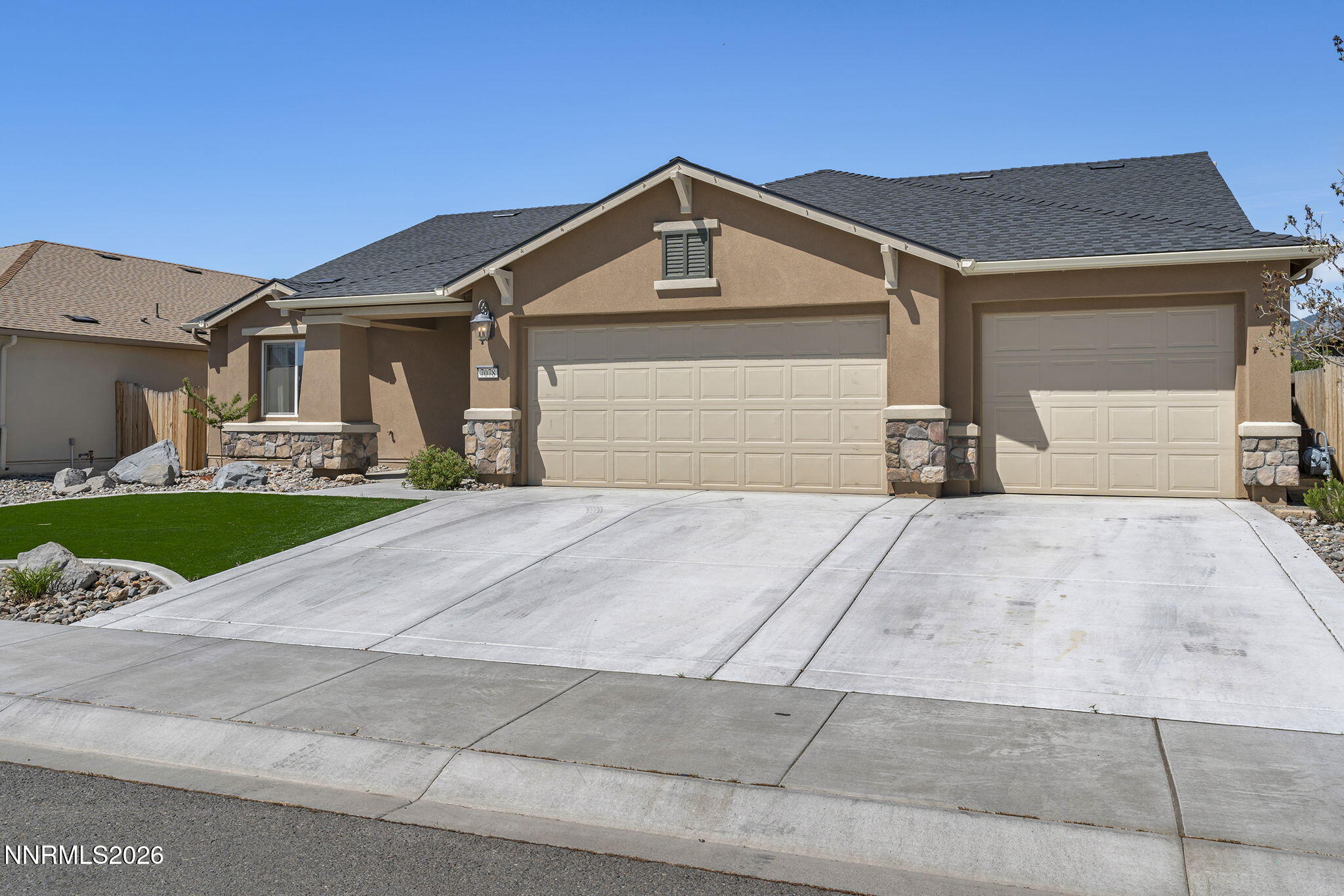 7078 Saddlehorn Road Carson City, NV 89701 - Photo 3 of 40 3-web-or-mls-_DSC0375