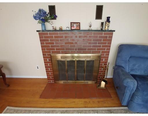 173 Swansom Road Swansea, MA 02777 - Photo 8 of 22 Gallery Image 8