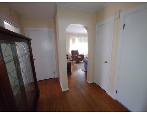 173 Swansom Road Swansea, MA 02777 - Photo 10 of 22 Gallery Image 10