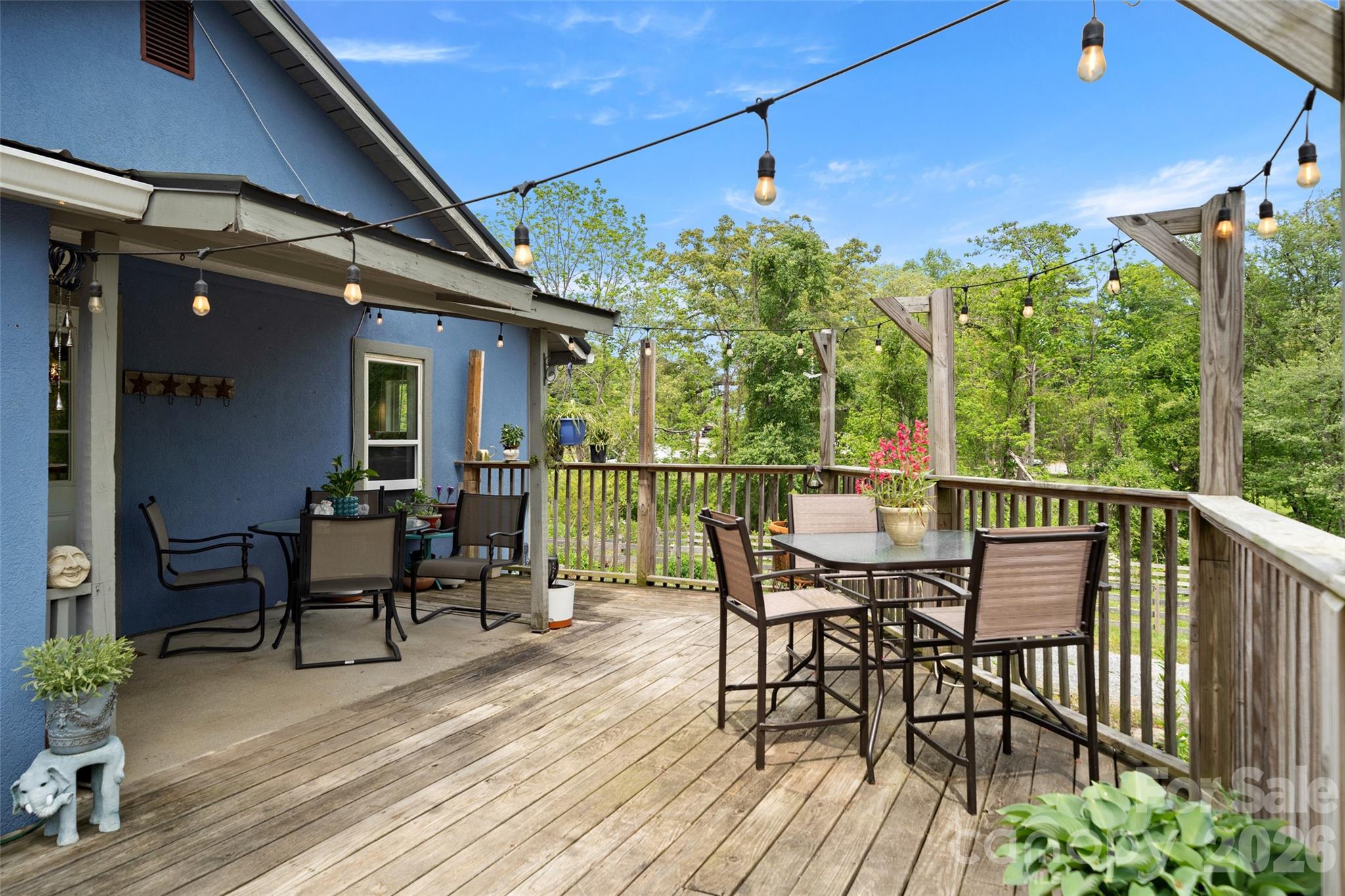 28 Cathys Cove Road Hendersonville, NC 28792 - Photo 4 of 42
