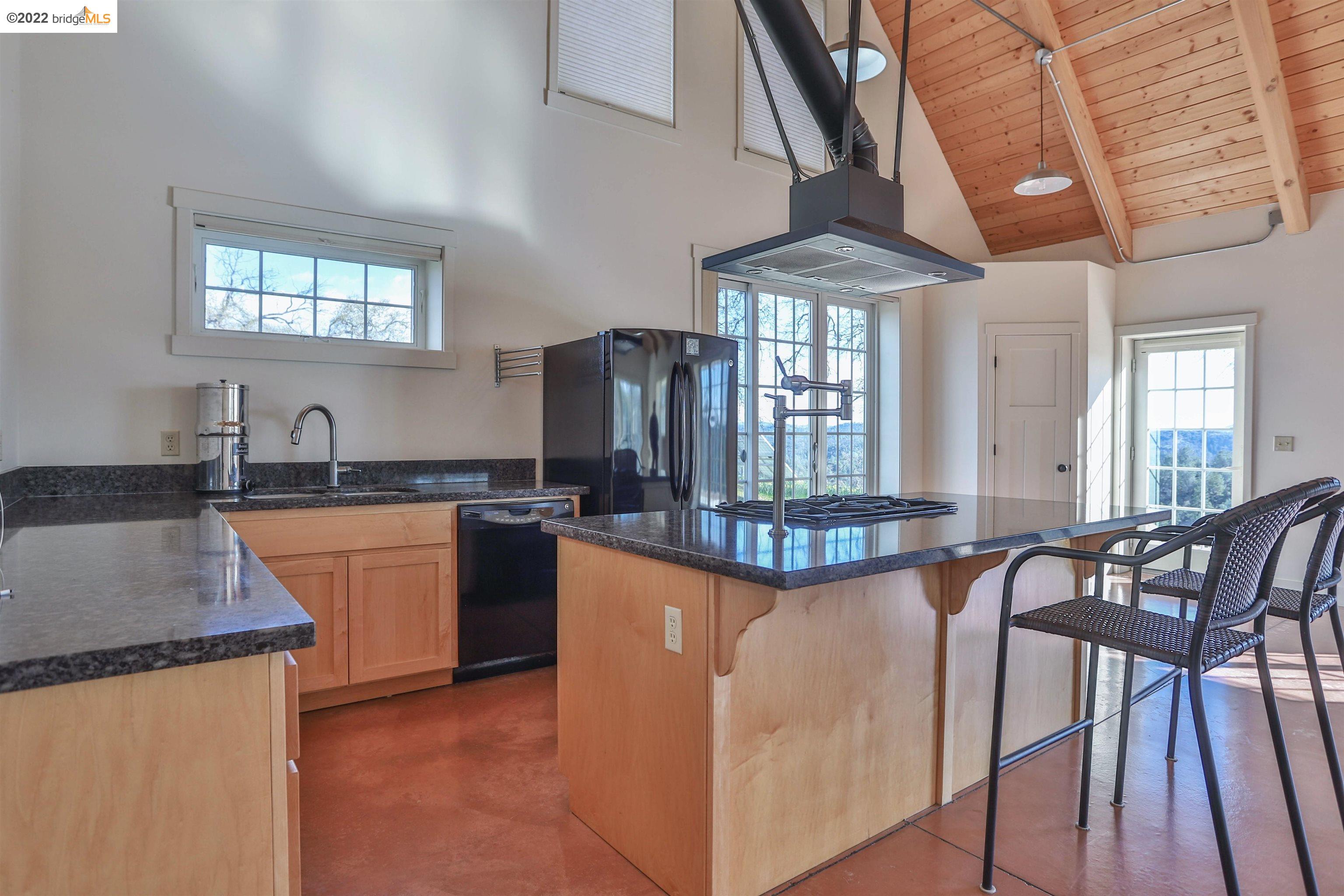 5284 Rocky Road San Andreas, CA 95249 - Photo 1 of 1 Gallery Image 1