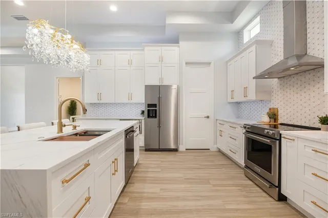 $1,075,000 | 18450 Royal Hammock Boulevard, Naples, FL 34114