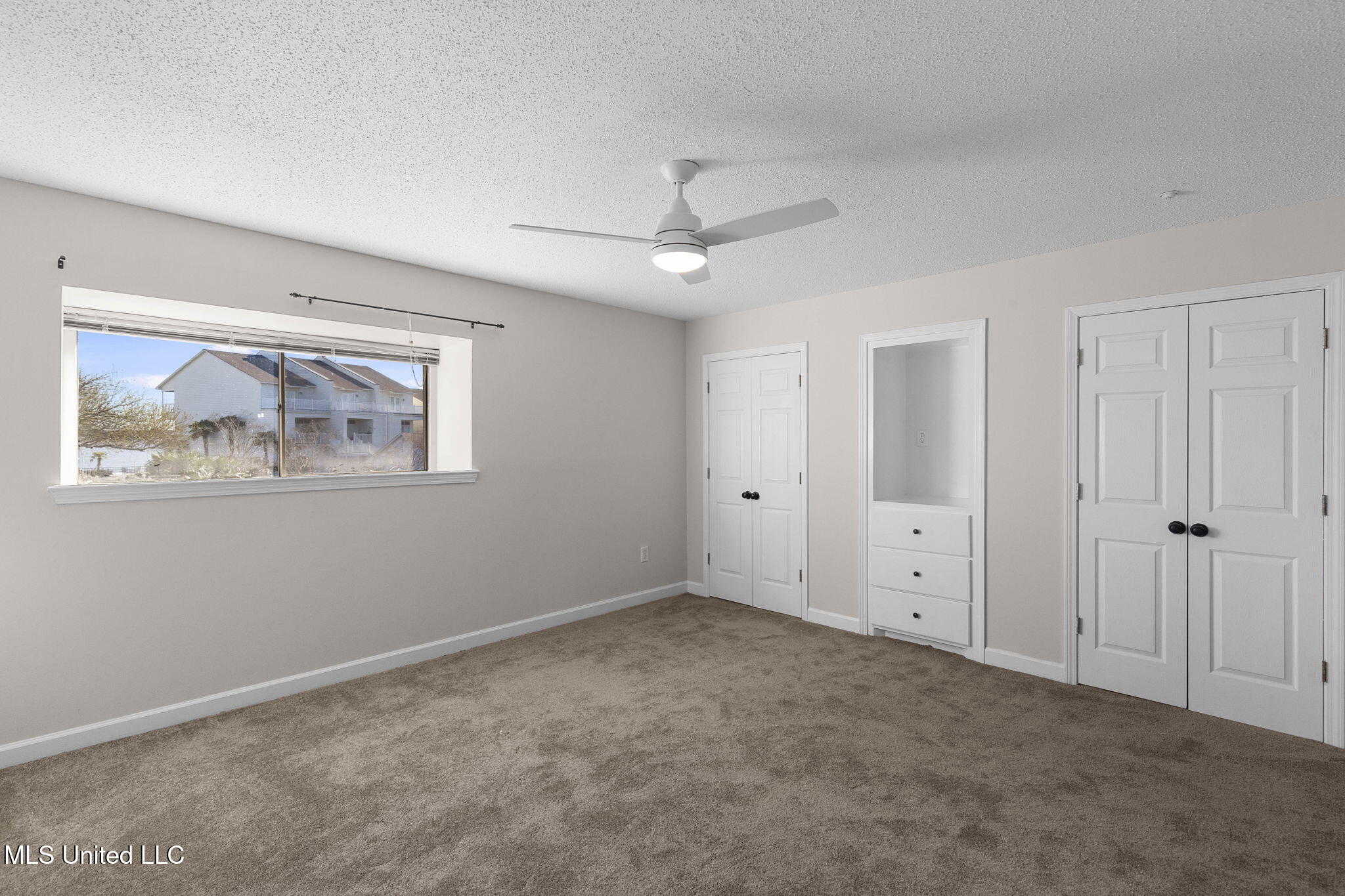 550 Post Road, Unit 1002 Ridgeland, MS 39157 - Photo 42 of 63 pc 1002 bedroom2 window