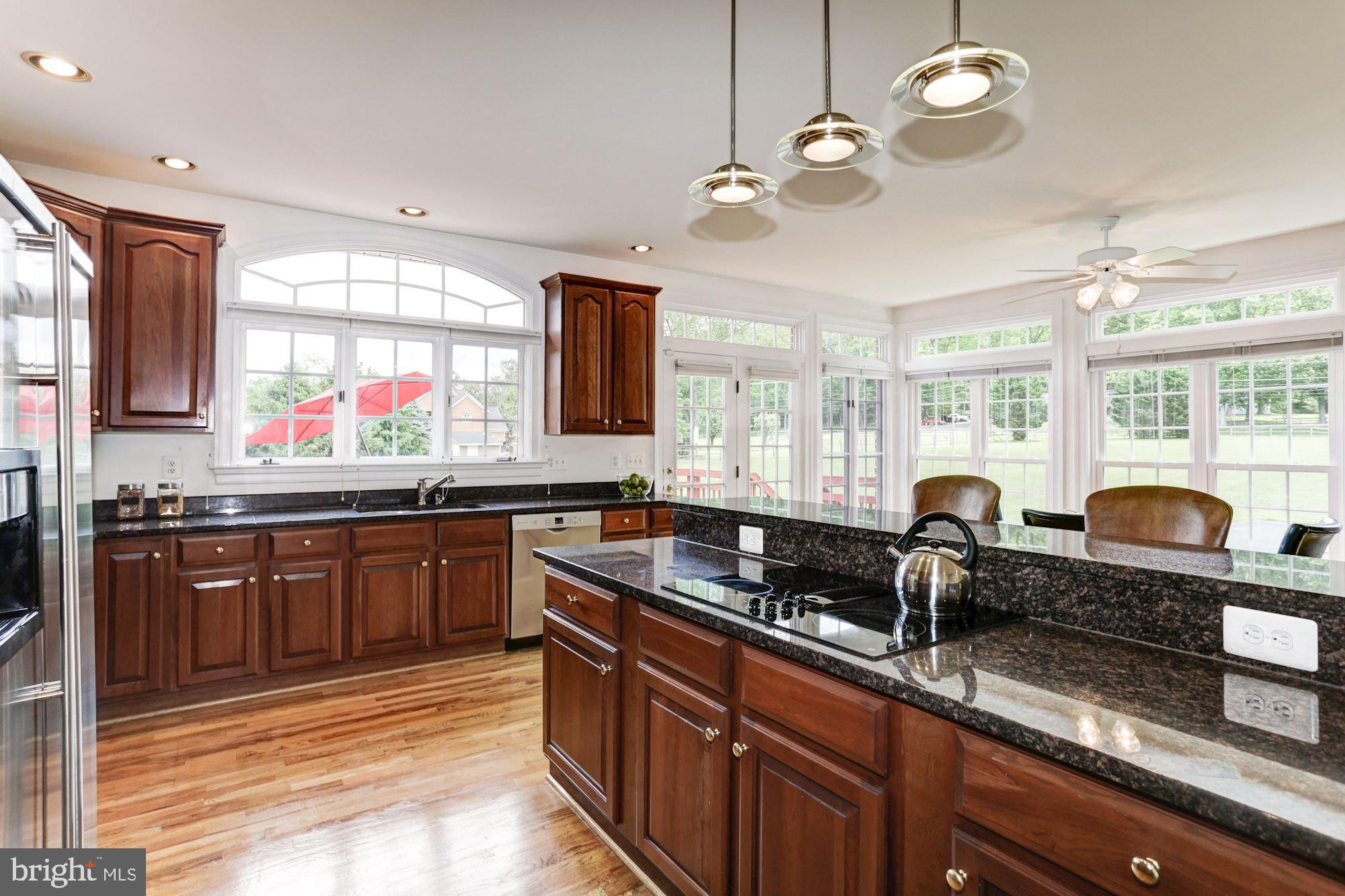 5901 Granby Road Derwood, MD 20855 - Photo 20 of 50 LOVE THE LIGHT AND SPACE