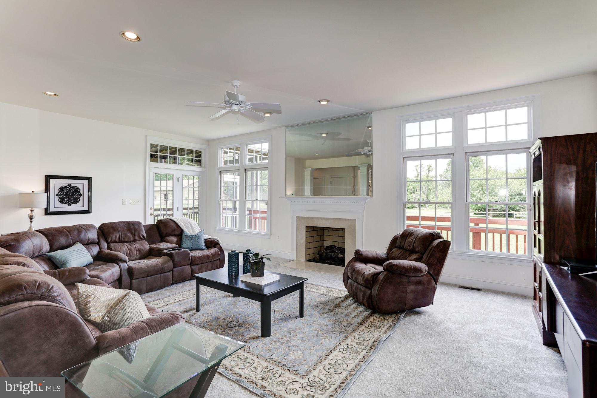 5901 Granby Road Derwood, MD 20855 - Photo 10 of 50 Fabulous Family Room