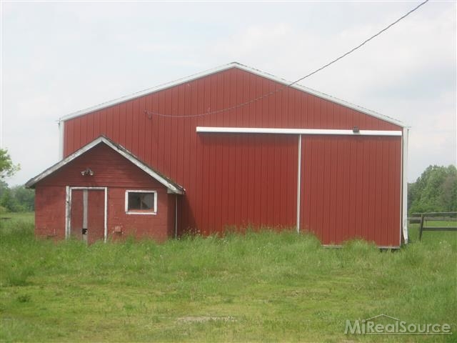 6655 Cade Road Imlay City, MI 48444 - Photo 2 of 24 31174261-1.JPG