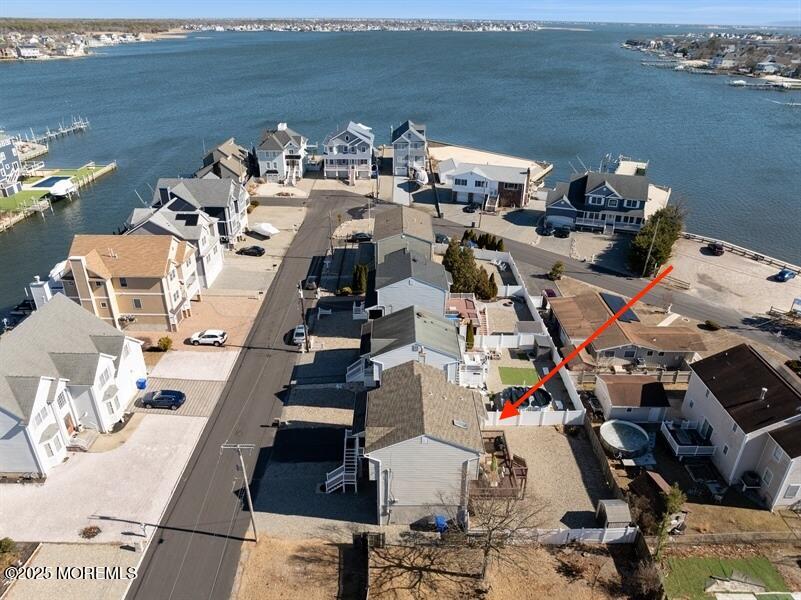 09_15-Queen-Ann-Rd_Aerial-View_Web