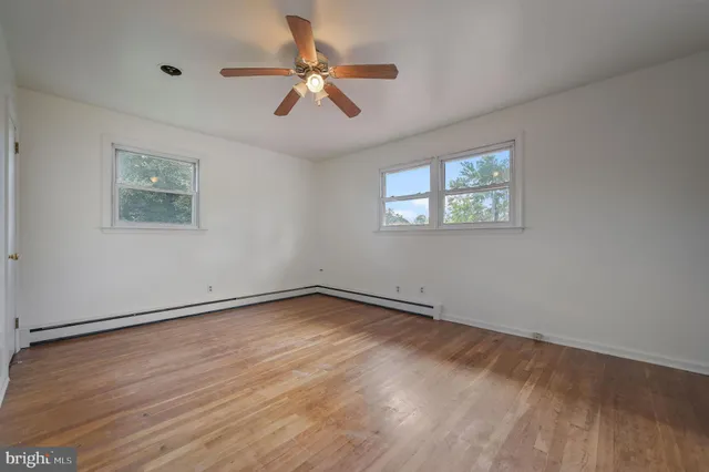 $430,000 | 908 South Cass Street, Middletown, DE 19709