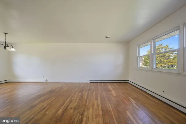 $430,000 | 908 South Cass Street, Middletown, DE 19709